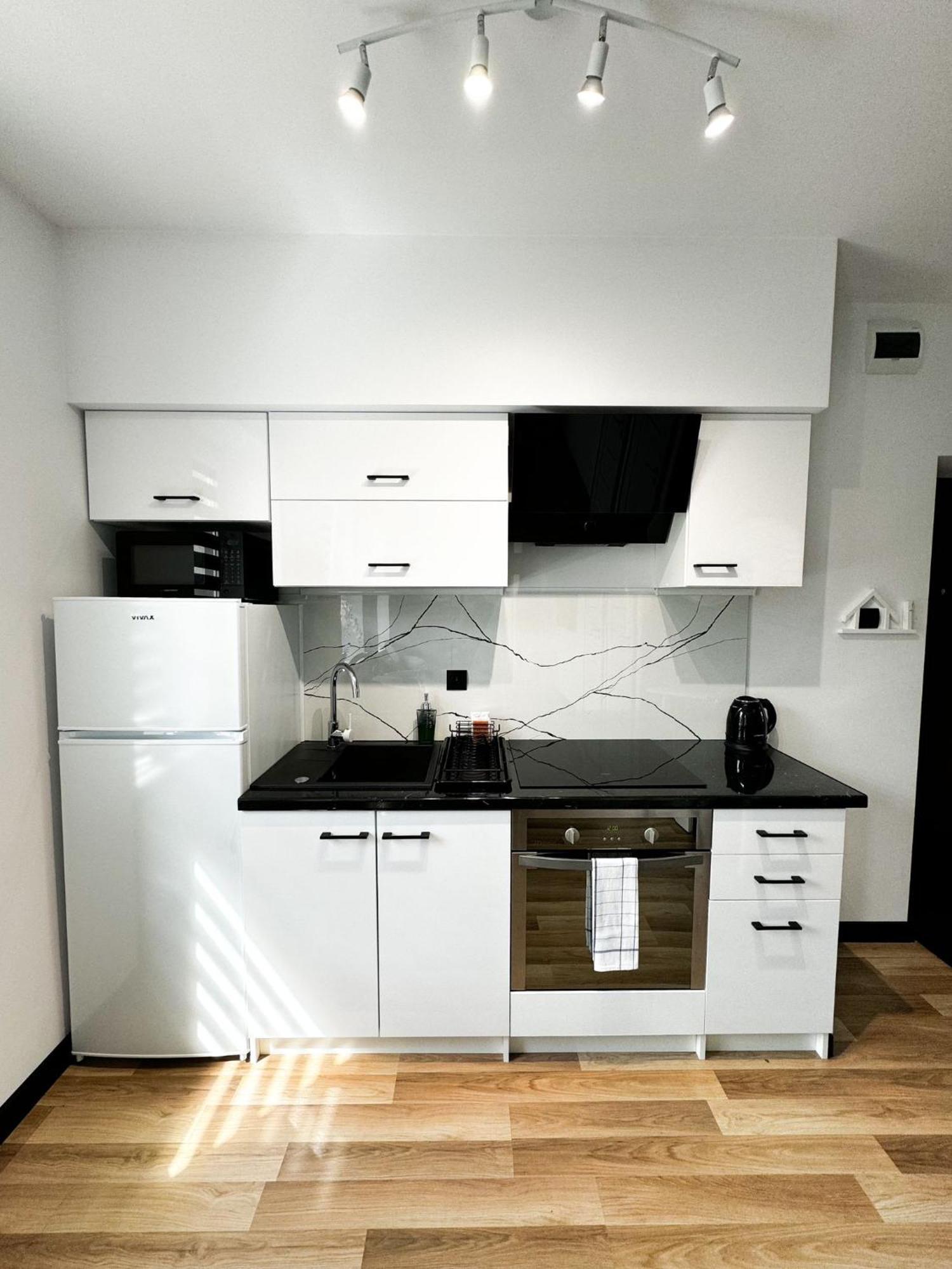 Apartament Niko 그니에즈노 외부 사진